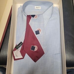 Vintage, new old stock mens dress shirt